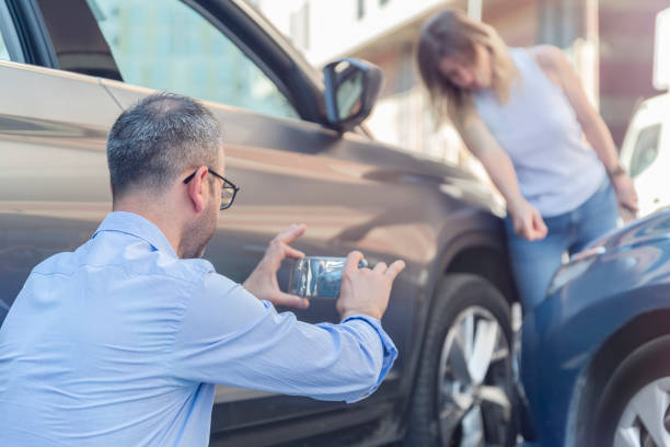 Professional Car Insurance Near Me technician working in La Fayette, AL